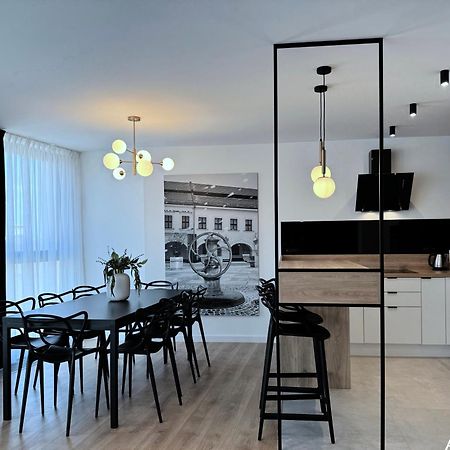 Amuse Me Aparthotel Kielce Bagian luar foto