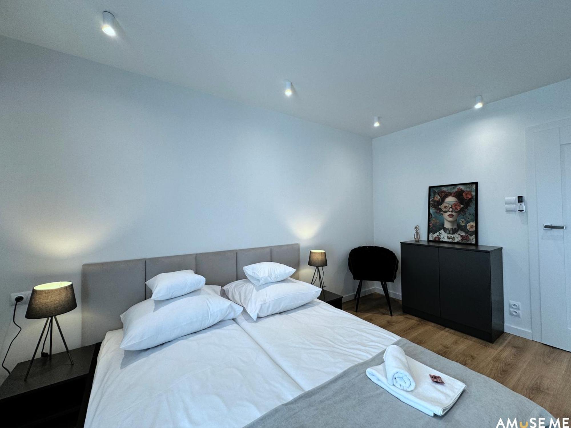 Amuse Me Aparthotel Kielce Bagian luar foto