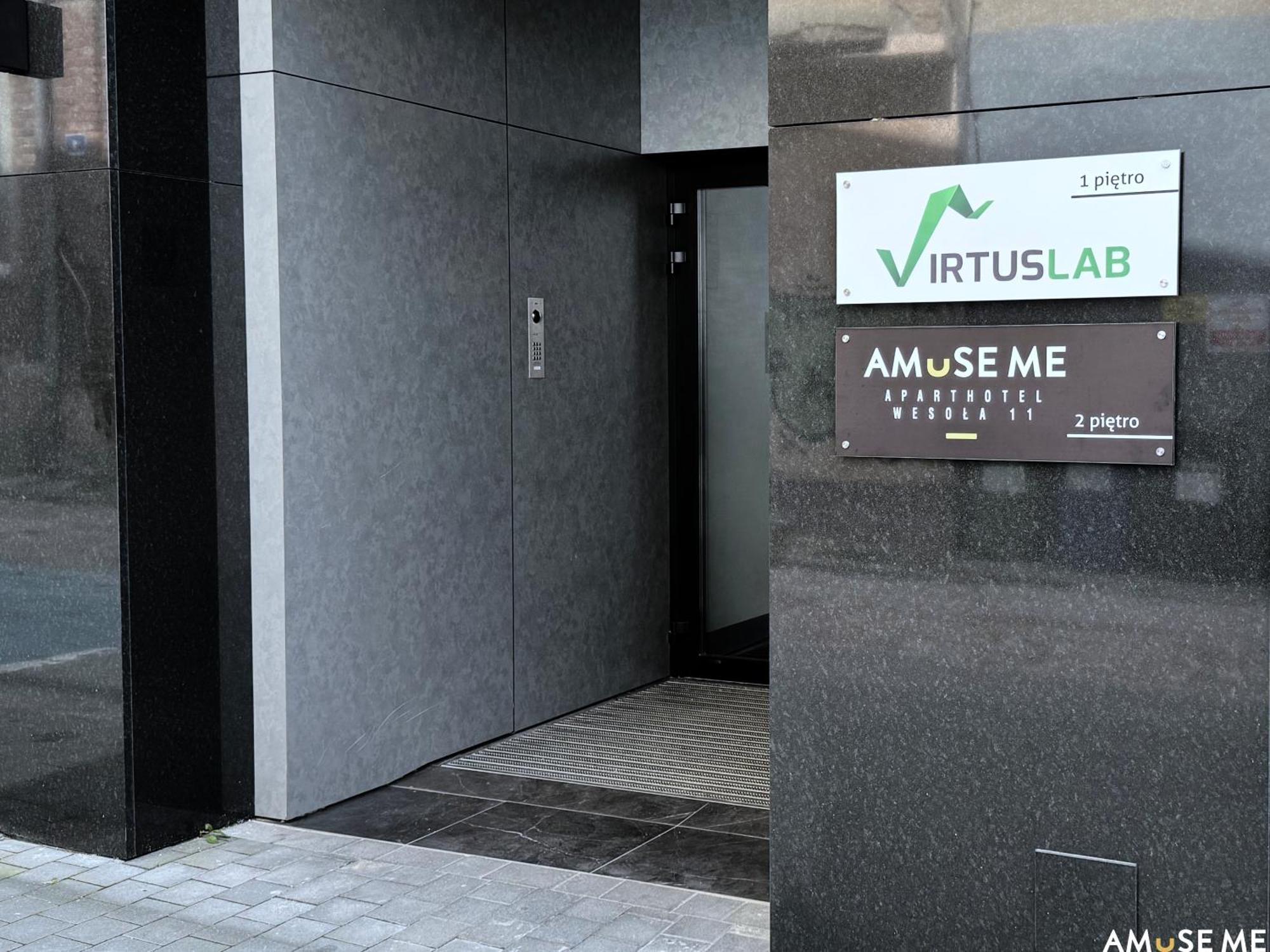 Amuse Me Aparthotel Kielce Bagian luar foto