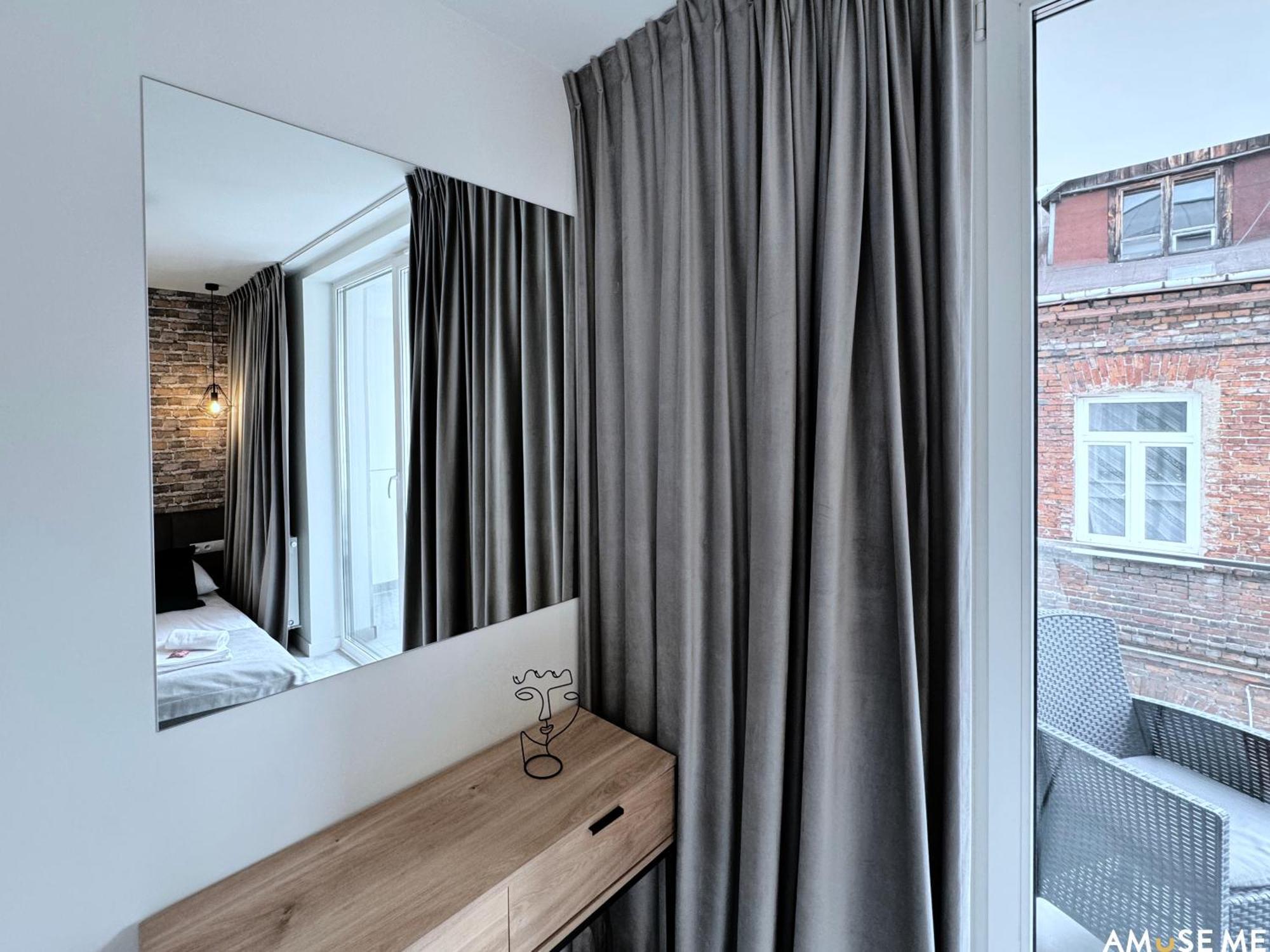 Amuse Me Aparthotel Kielce Bagian luar foto