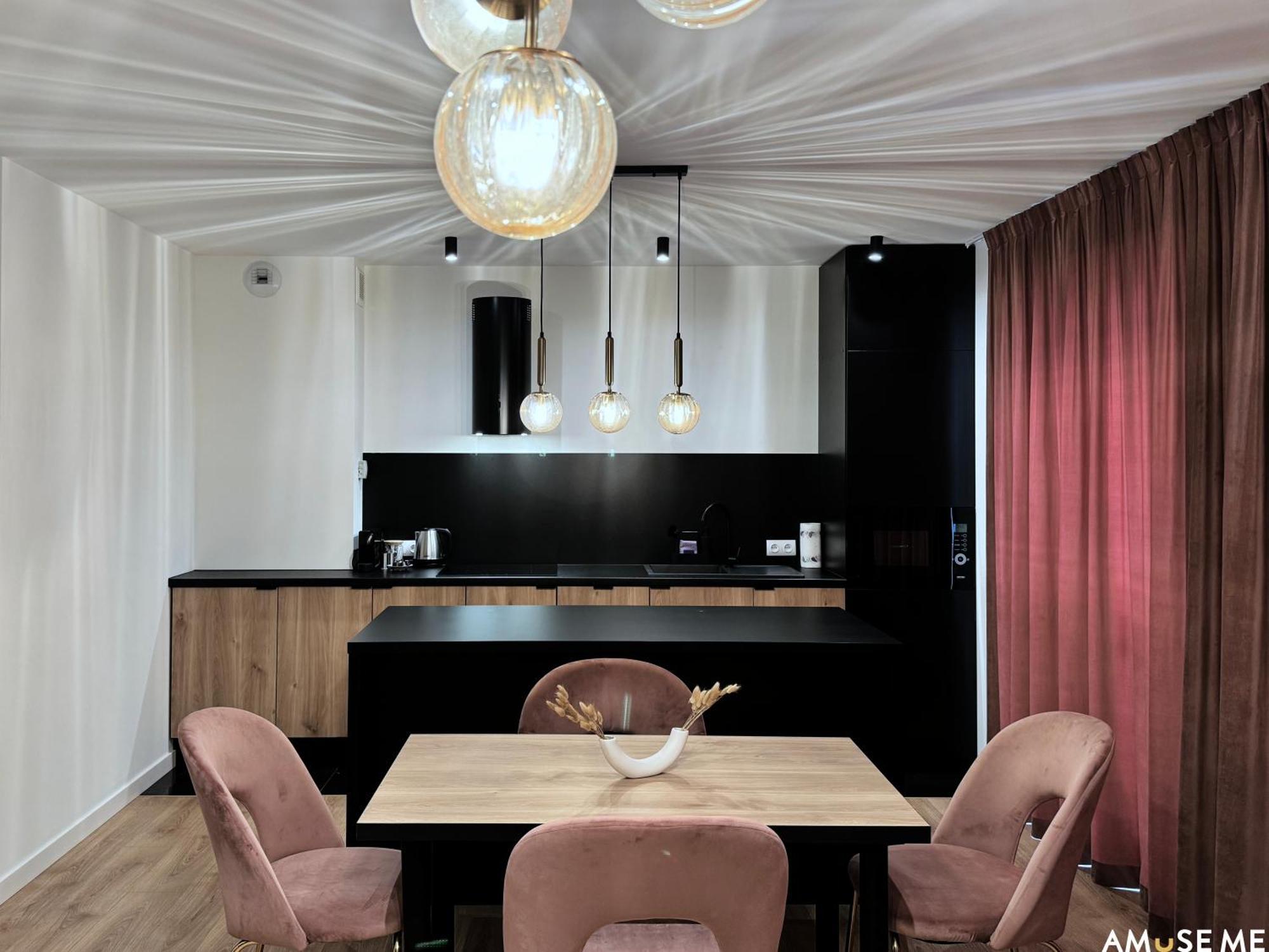 Amuse Me Aparthotel Kielce Bagian luar foto