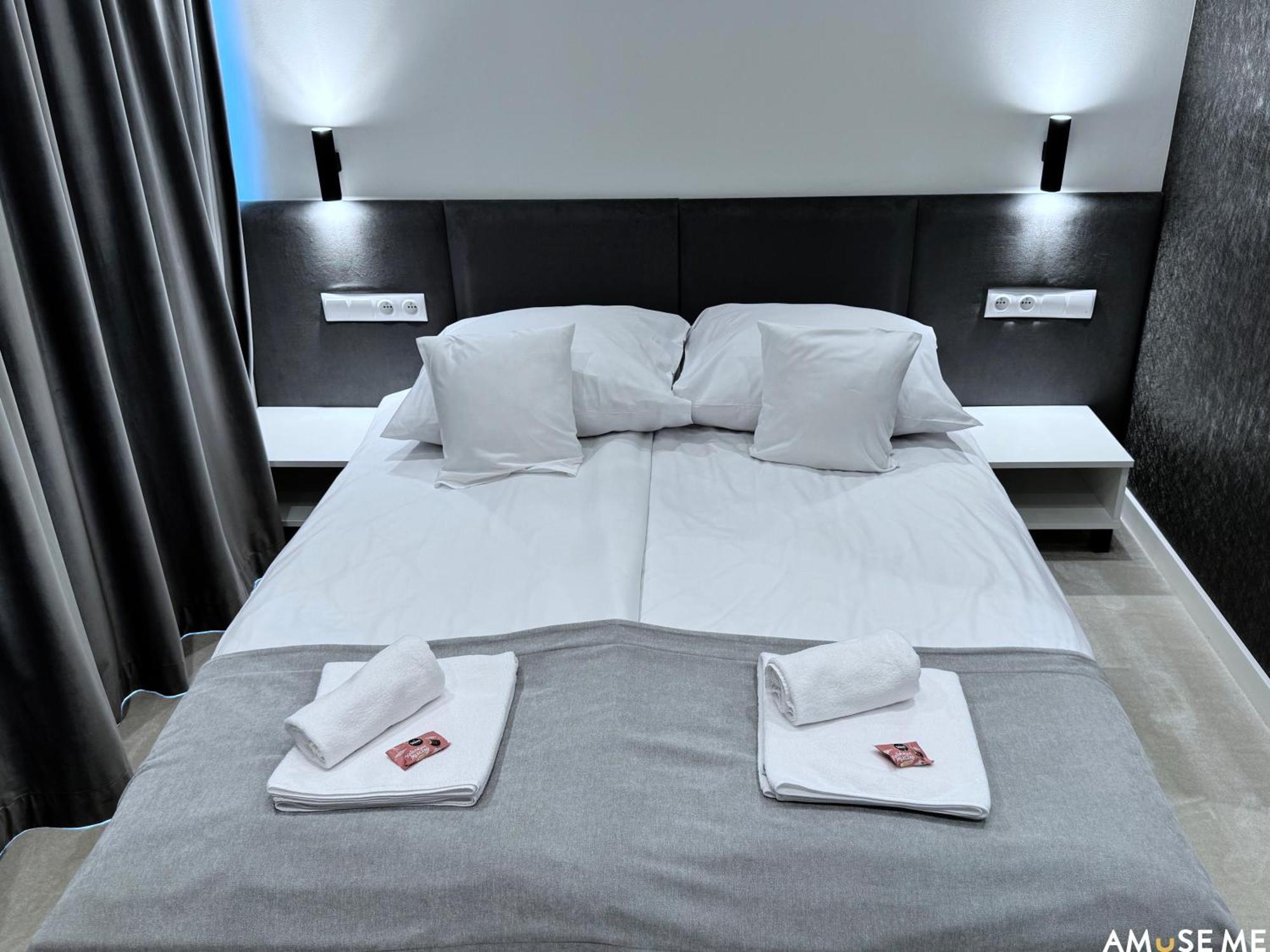 Amuse Me Aparthotel Kielce Bagian luar foto
